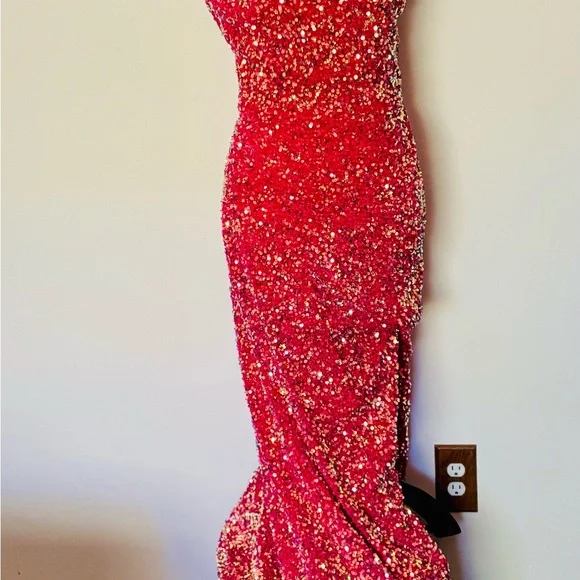 Custom U.S. Small Hot Pink Sequin One Shoulder Prom Gown W Slit - Picture 4 of 12